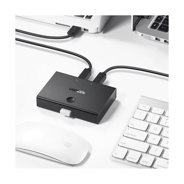 Ugreen USB HUB Switch 1x USB 2.0 - 2x USB Typ B Splitter für zwei Computer schwarz (30345 US158)