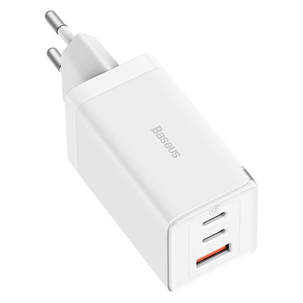 Baseus GaN 2x USB-C 1x USB-A 65W Schnellladegerät GaN5 Pro + USB-C zu USB-C 100W Ladekabel, weiss